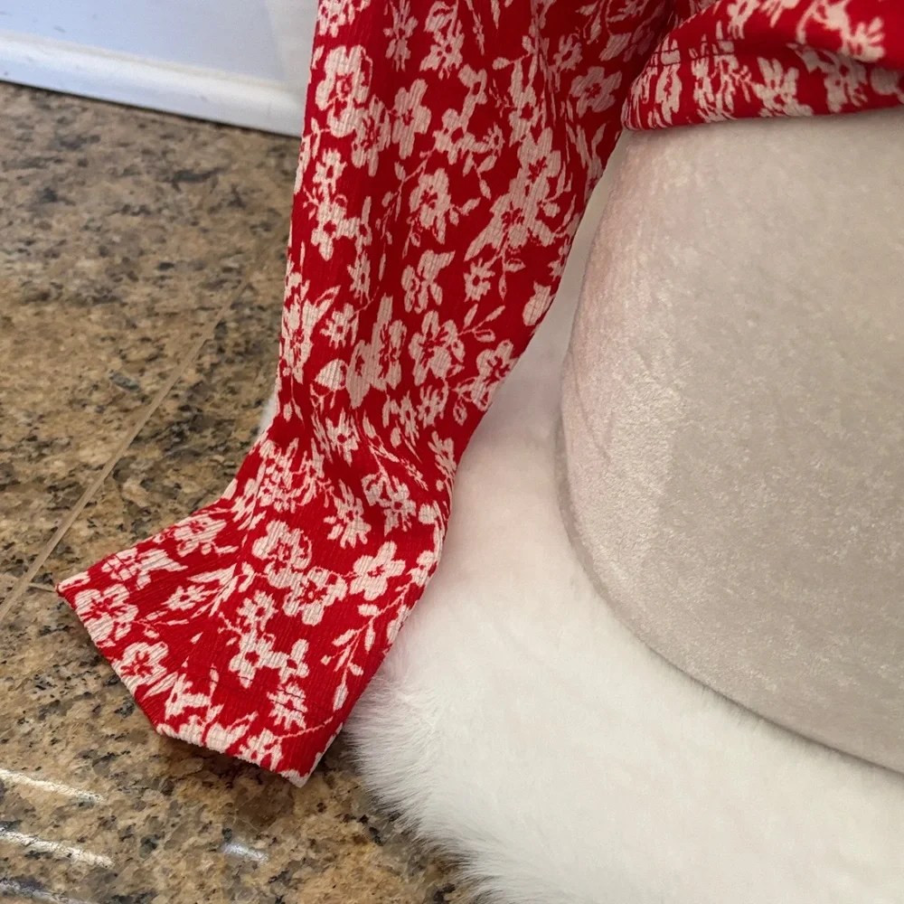 Anthropologie Red and White Floral V-Neck Long Sleeve Blouse